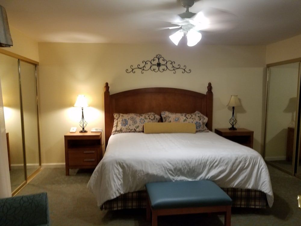 GetAways at San Diego Country Estates 2