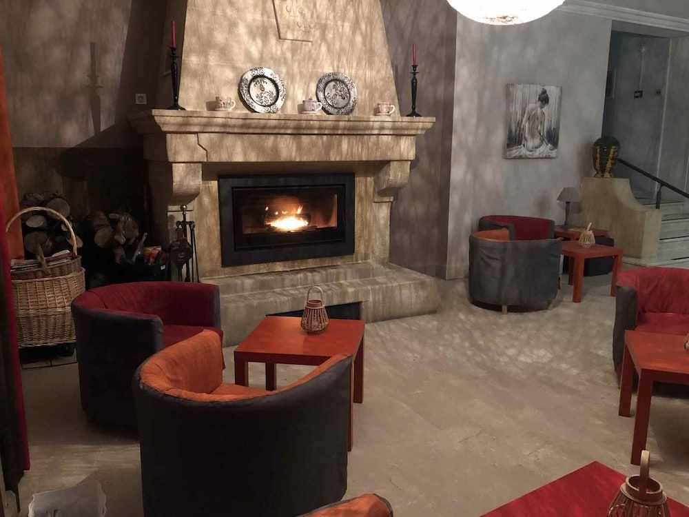 Les Aubuns Country Hôtel 2