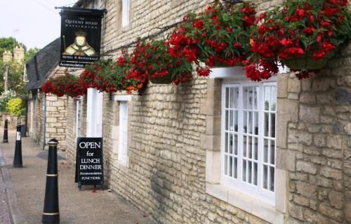 Queen's Head Inn 3
