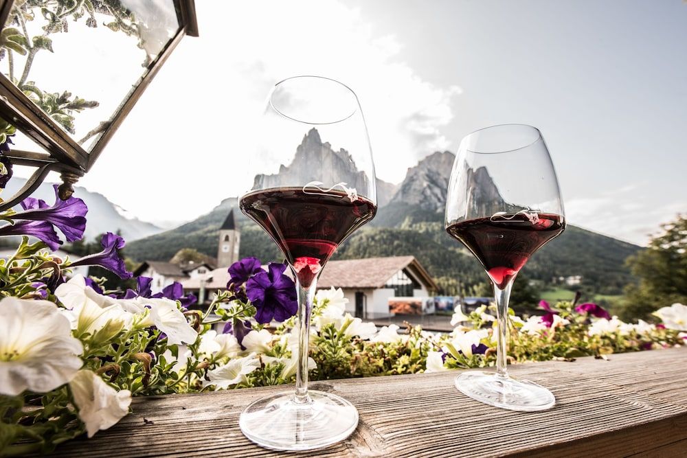 Enzian Genziana 3 estrelas em Siusi