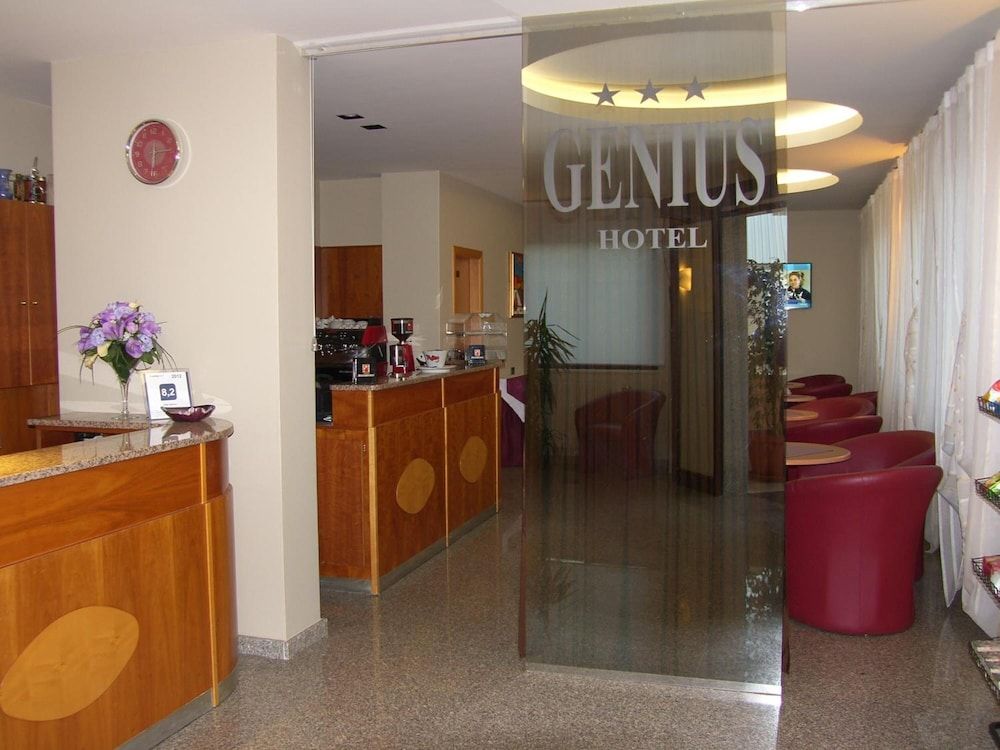 Genius Hotel 2