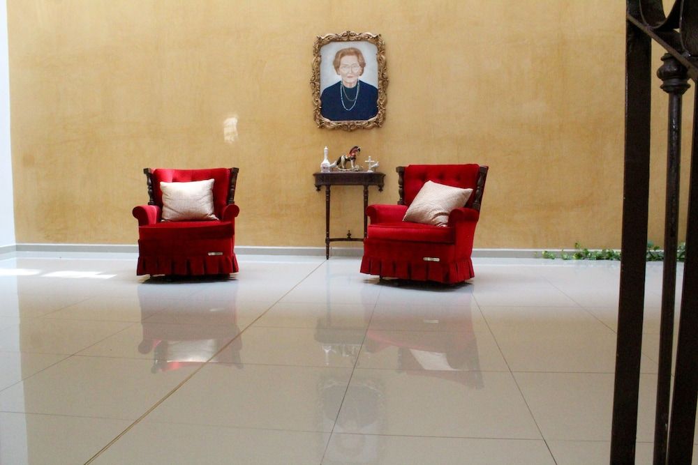 Casa de la iaia Hotel 3