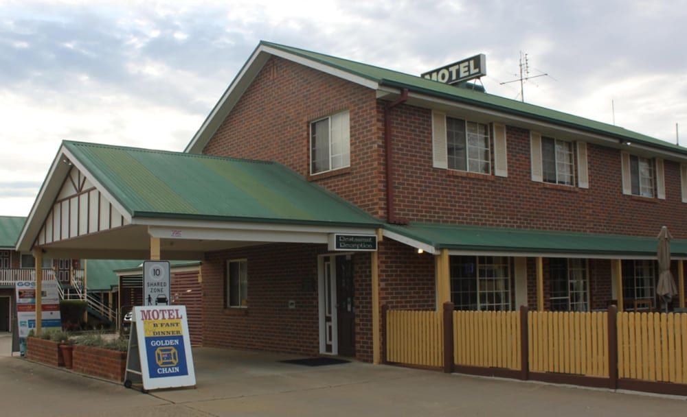 The Crossing Motel 2