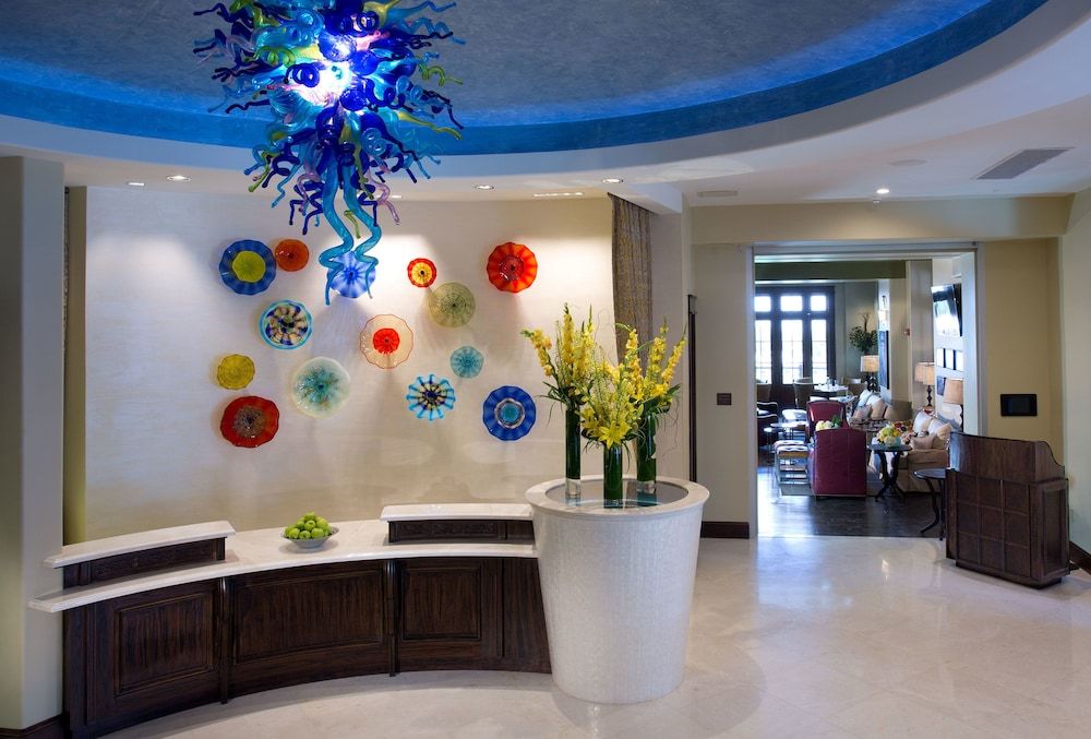 The Pearl Hotel 2