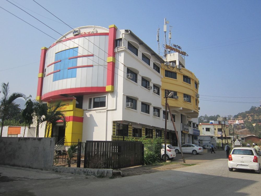 Hotel Dhruv Palace 3 estrelas em Nashik