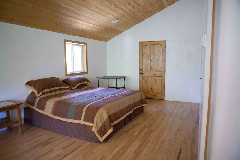 Shady Brook Inn and Resort 2