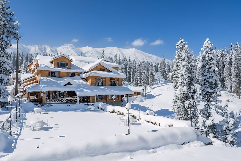 Hotel Heevan Retreat