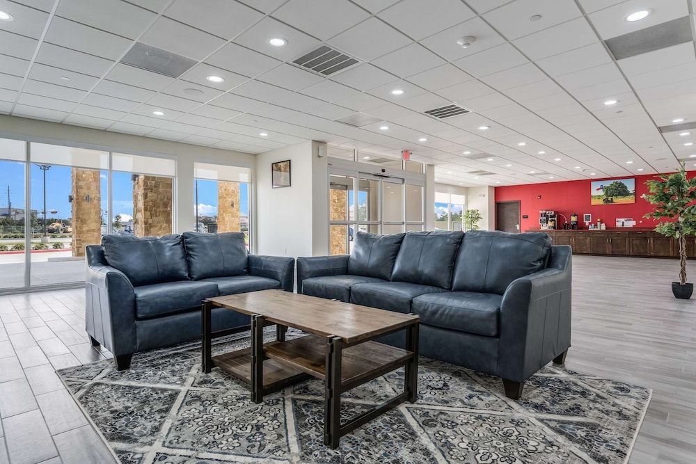 Americas Best Value Inn & Suites Katy 3