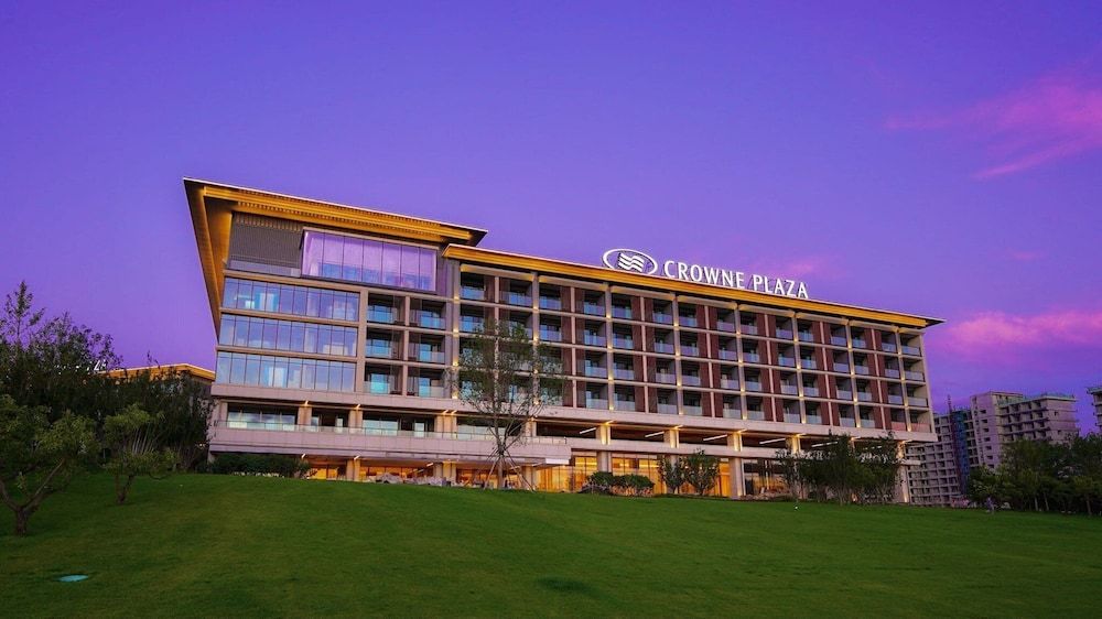 Crowne Plaza Zunhua Hot Spring Town by IHG
