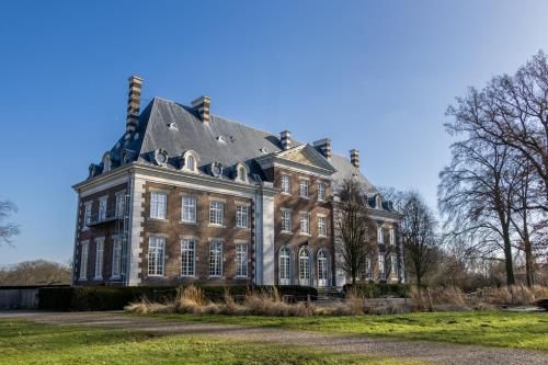 Kasteel Pietersheim Maastricht - Lanaken -1 estrellas en Lieja