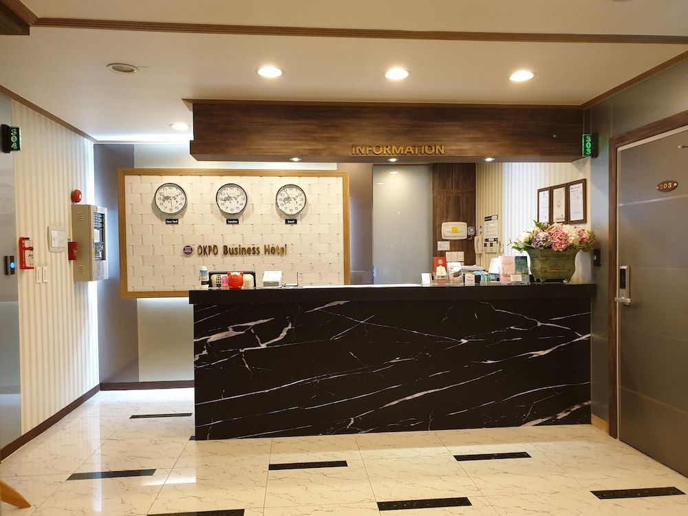 Okpo Business Hotel 2