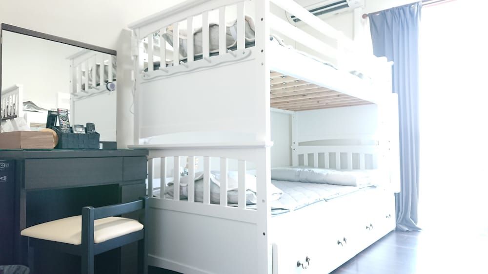 Yenn's Marina Inn Zamami Condominium 3