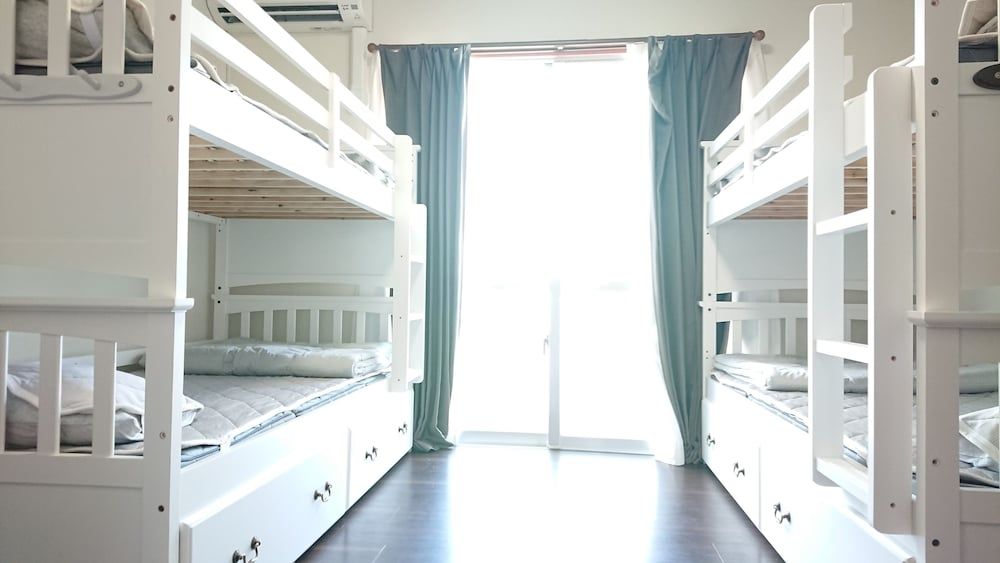 Yenn's Marina Inn Zamami Condominium 2