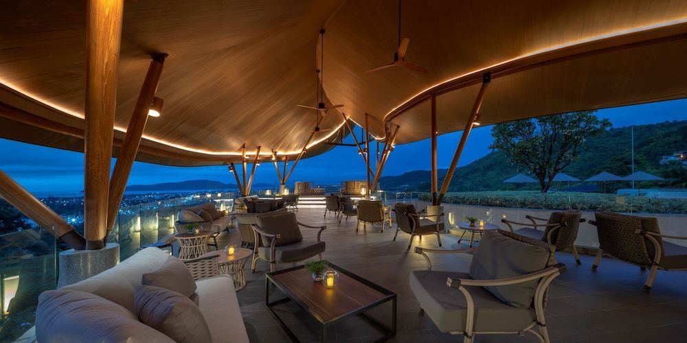 Noku Phuket -1 estrelas em Chalong
