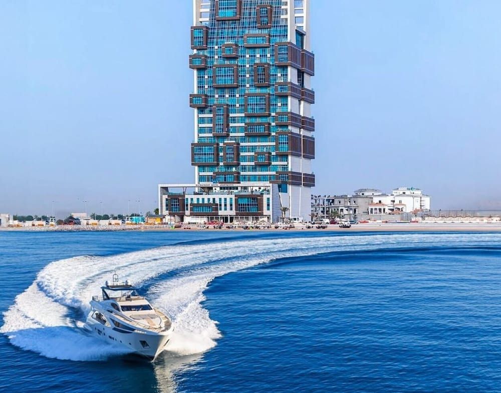 WATERFRONT HOTEL  APARTMENT 5 estrellas en Doha