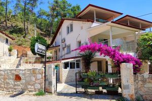 Bucak Apart Hotel Göcek & Beach