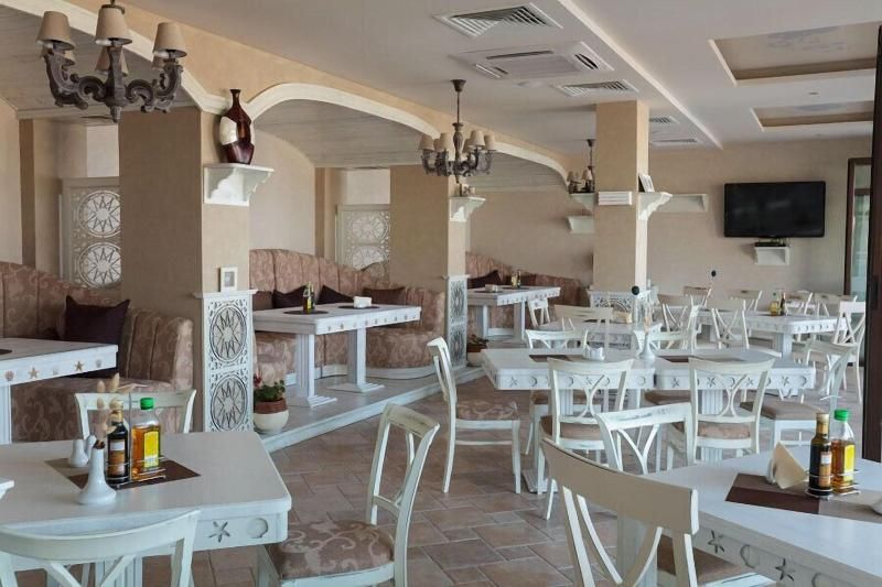 Oasis Beach Club 3 estrelas em Lozenets