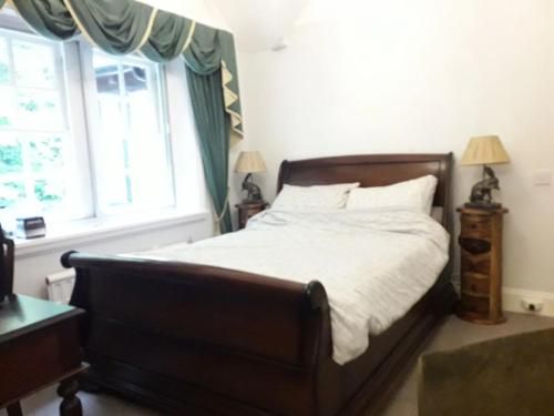 Brass Castle Country House Accommodation 3