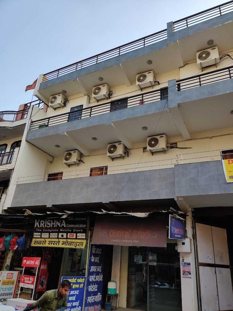 ADB Rooms Days Inn -1 estrellas en New Delhi