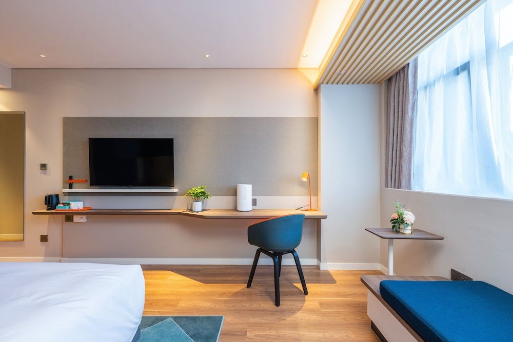 Holiday Inn Express Xinji City Center by IHG 2