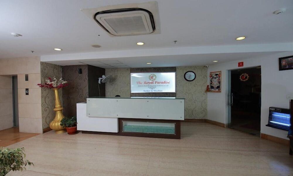 The Royal Paradise 2