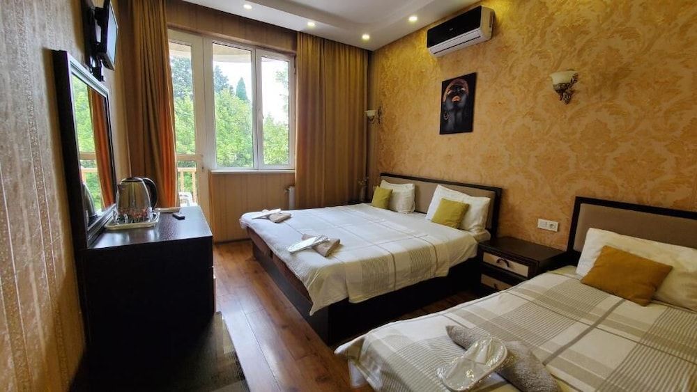 Hotel Antalia 3 estrellas en Tiflis