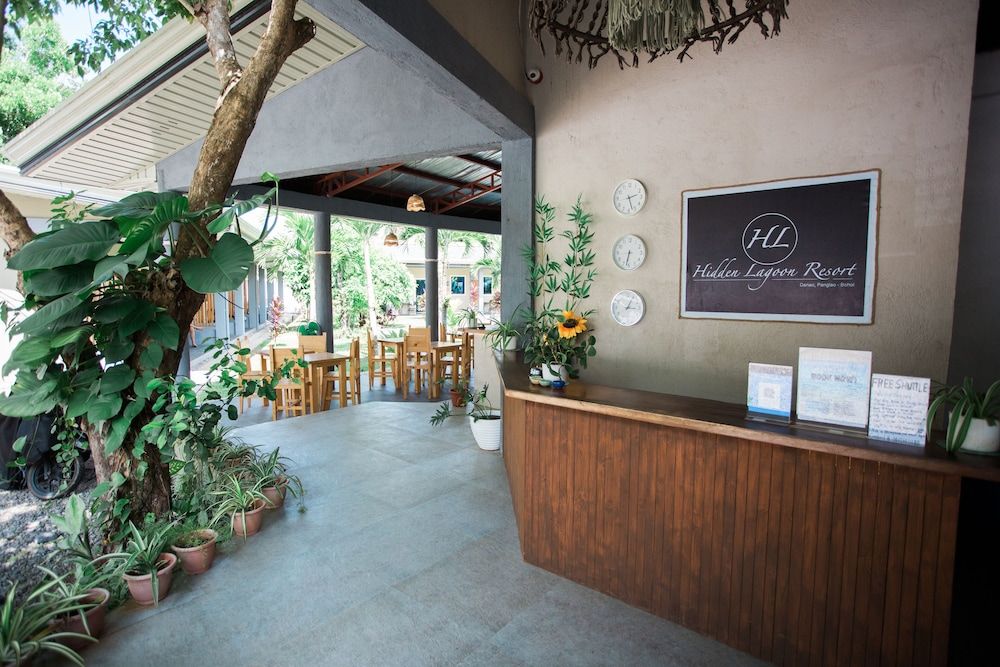 Hidden Lagoon Resort 2