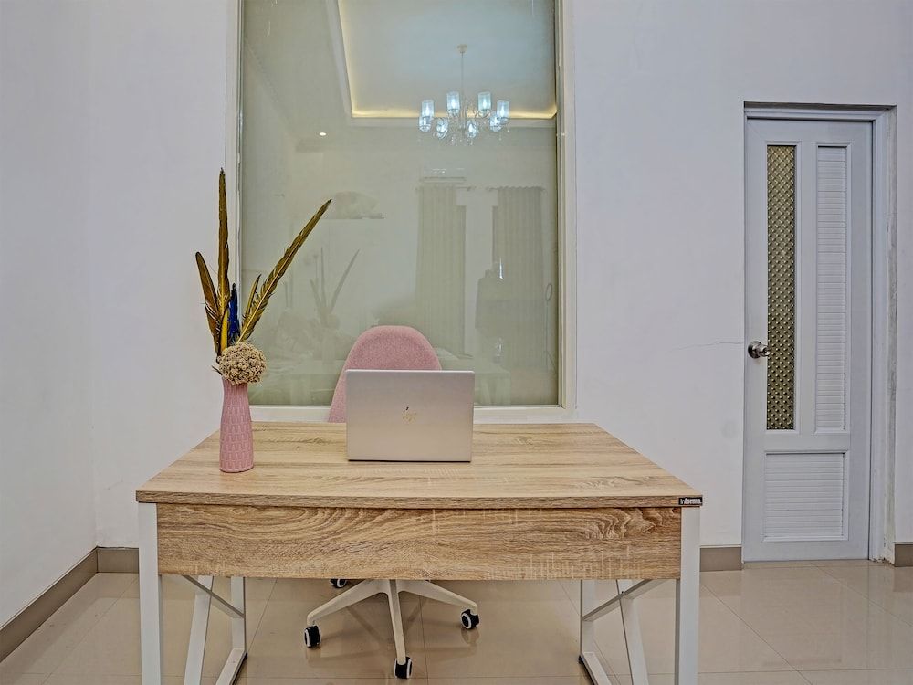 Hotel O Reva Residence Syariah 3