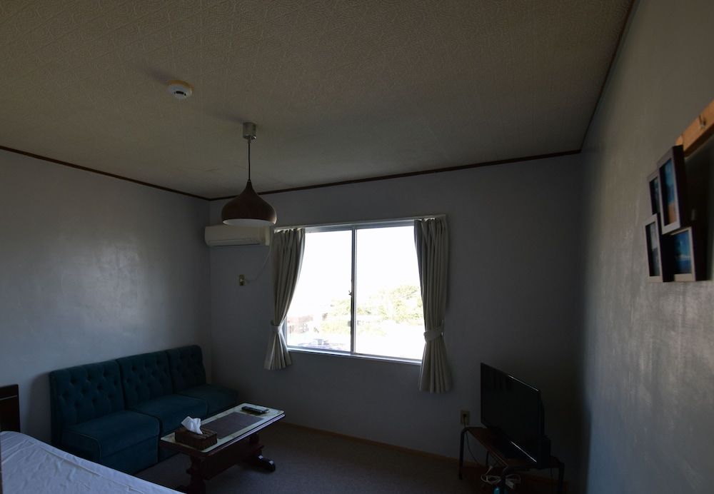 Hotel Henza 3