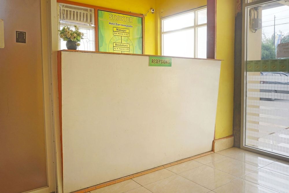 Hotel O Sari Jeneponto 3