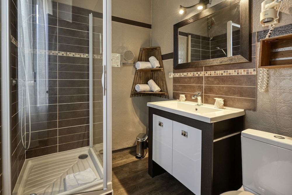 Hôtel Restaurant L'Oustaloun