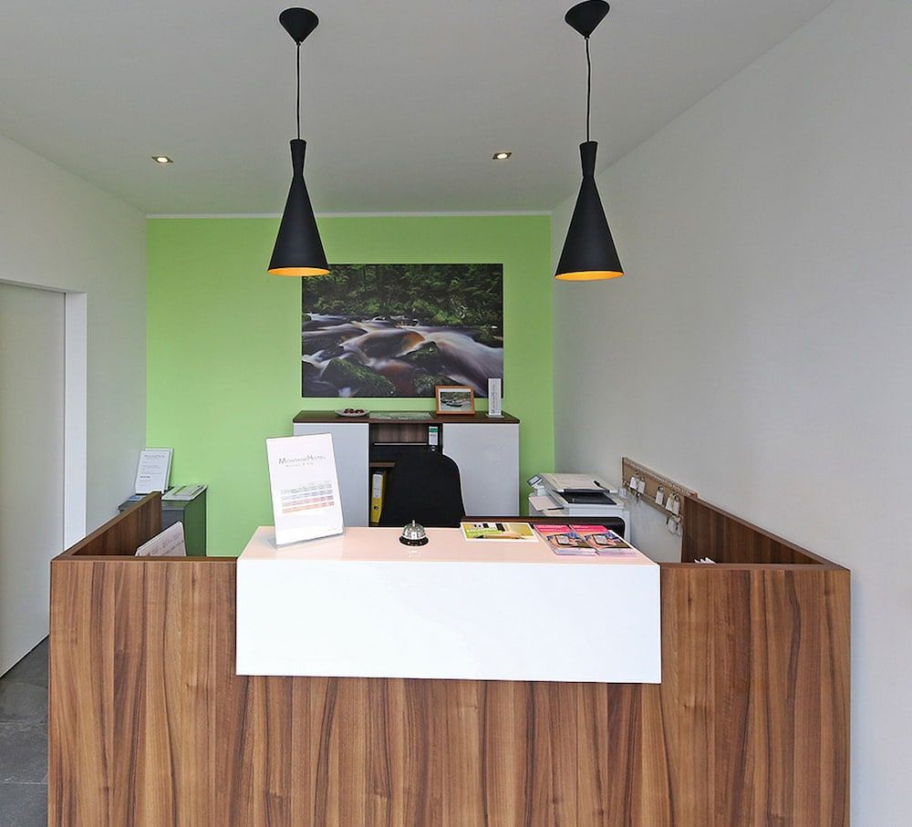 Montagehotel Business & City 2