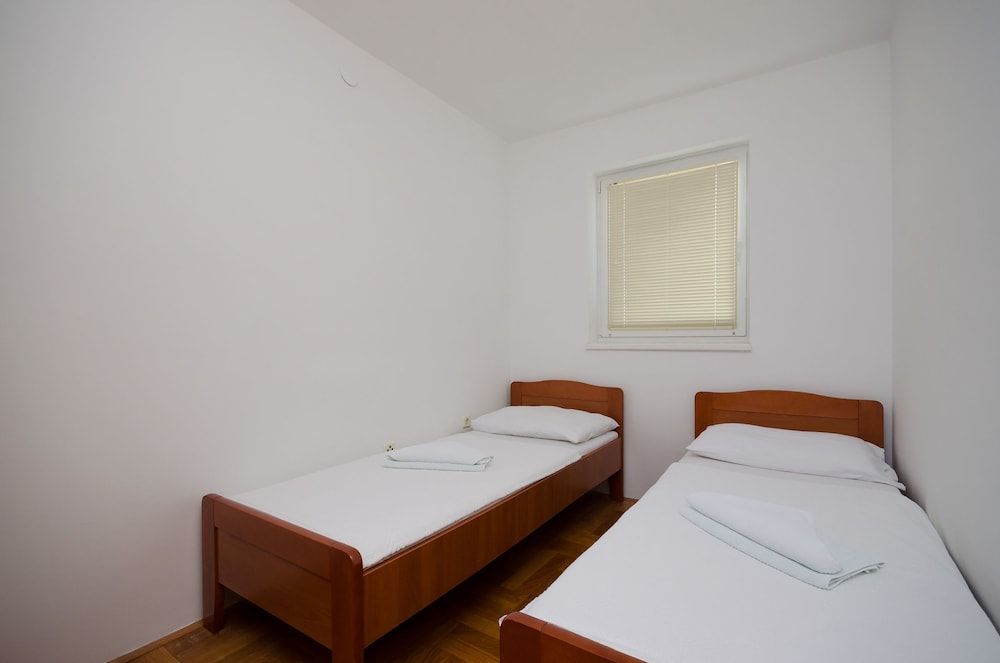 Apartments Dunja 3