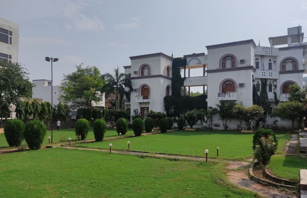 Hotel Sanctuary Resort