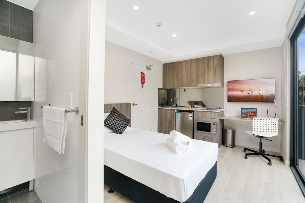 Coogee Studio Apartments 3