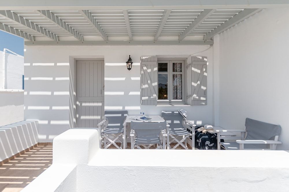 Michalios Luxury Apartments 2