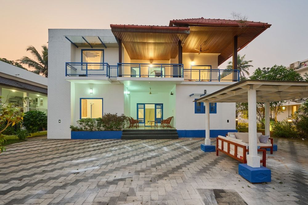 Seclude by the Lake Alleppey