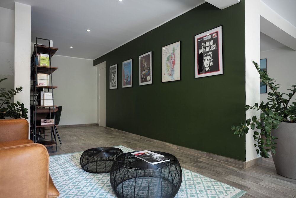 Residence Saletta Casale 4 estrelas em LʼÎle-Rousse