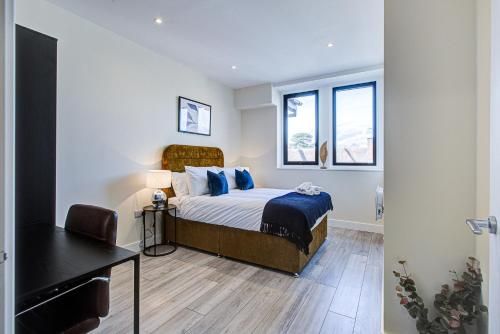 Hybrid Resi - London, Sutton with onsite car parking 3