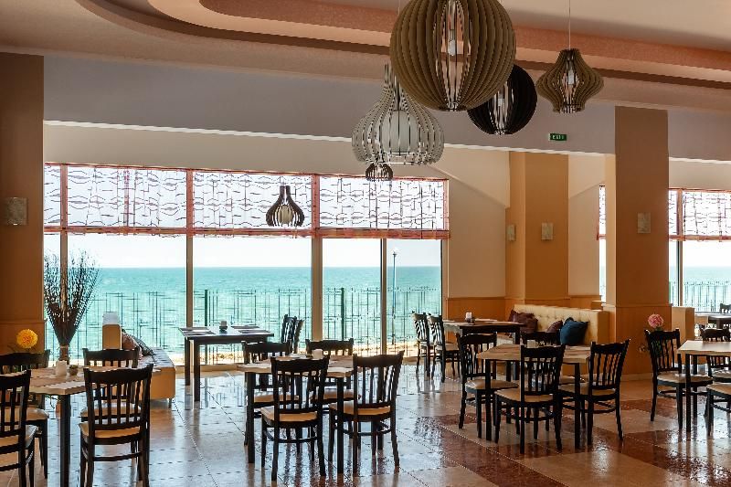 Midia Family Resort 3 estrelas em Pomorie