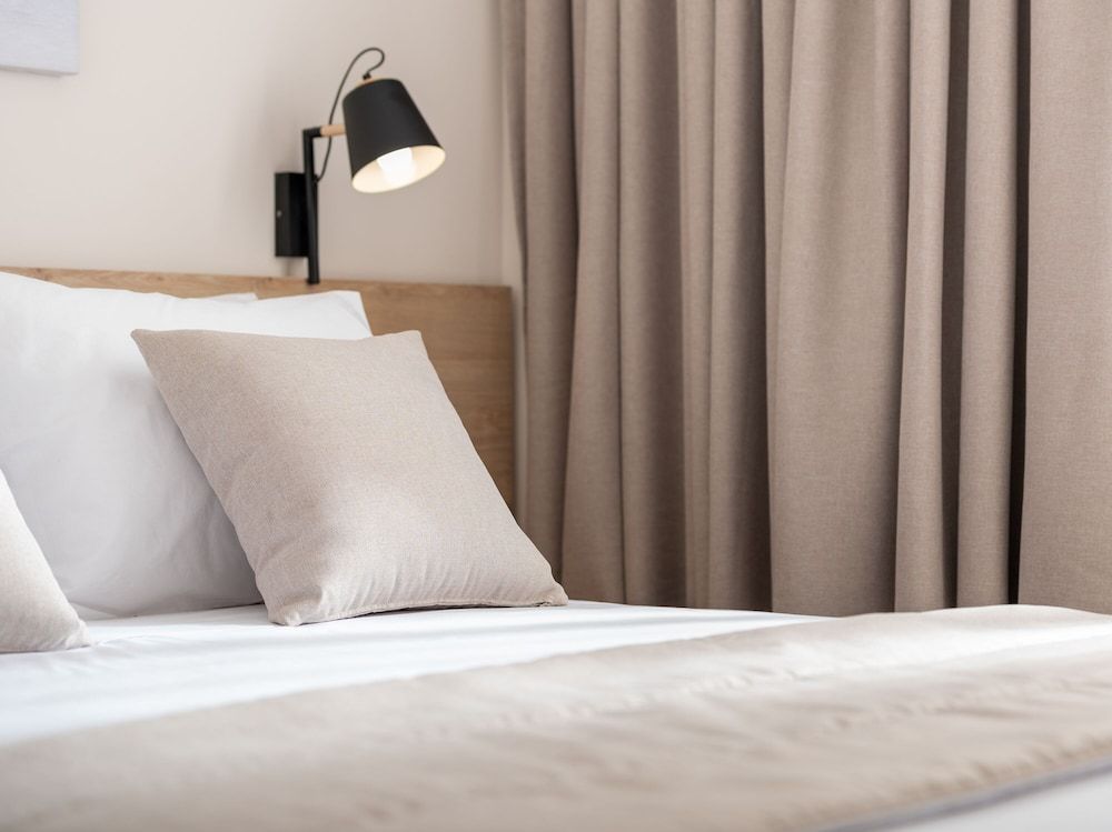 Calives Premium Stay 2