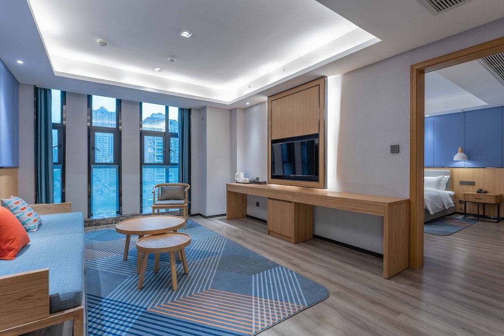 Holiday Inn Express Huangshi Cihu Lake by IHG 3
