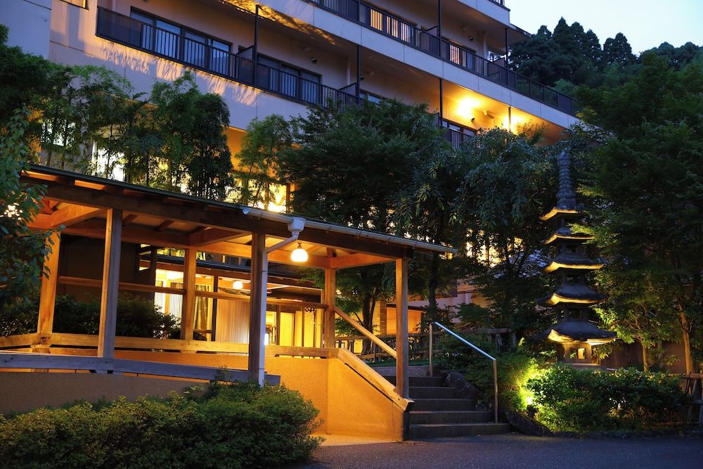 Yugawara Chiyodasou -1 estrellas en Yugawara