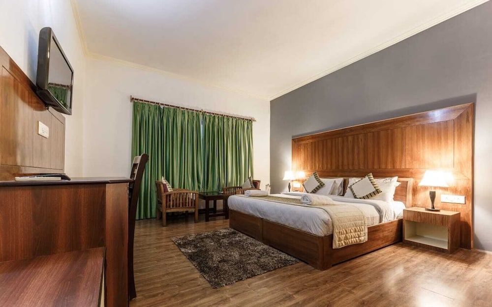 Reenam Hotel 3