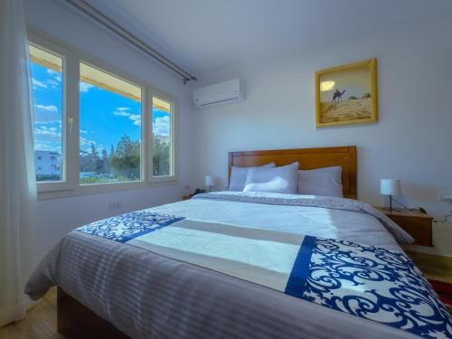 Royal Crown Hotel Giza Pyramids View 3