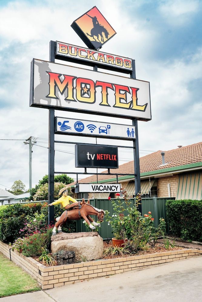 Buckaroo Motor Inn