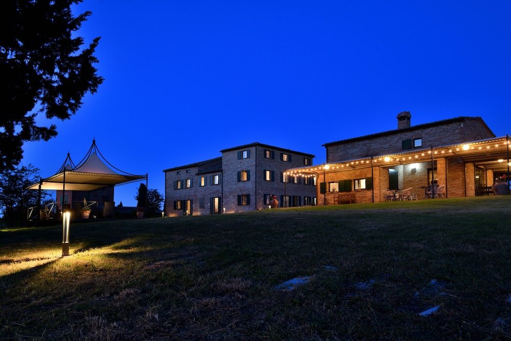 Porsenna Resort -1 estrelas em Castiglione del Lago