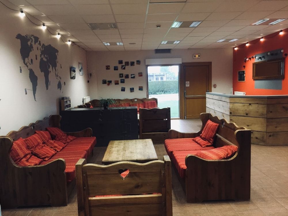 Auberge de Jeunesse HI Pontarlier 3