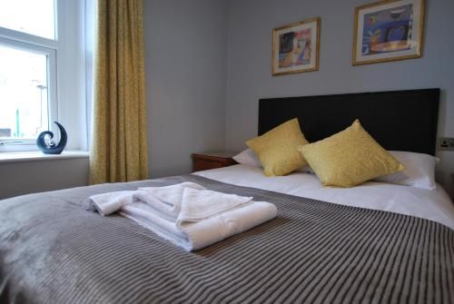 The Lion and The Lamb 3