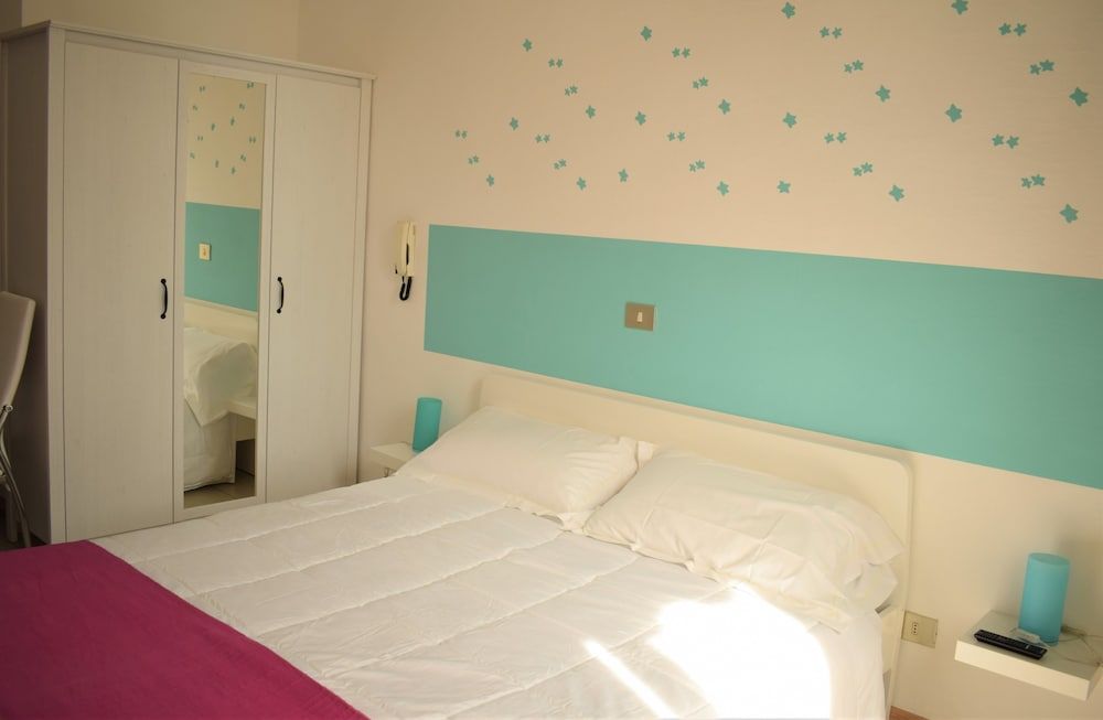 Hotel Canarco 1 stelle a Viareggio